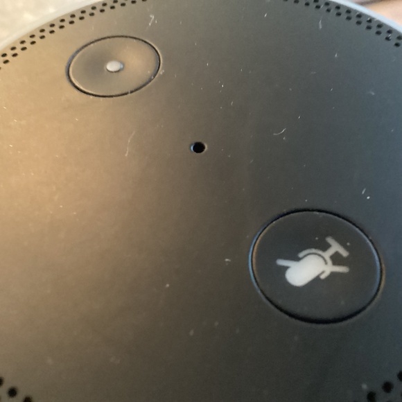 Amazon Tower..Echo - Picture 3 of 3